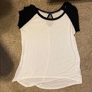 Black and white tshirt